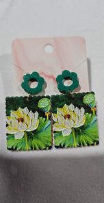 Field of White Flowers Earrings